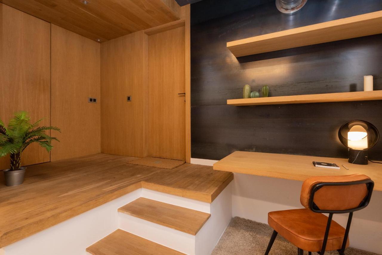 Apartamento Petit Luxe Loft Terrassa Exterior foto