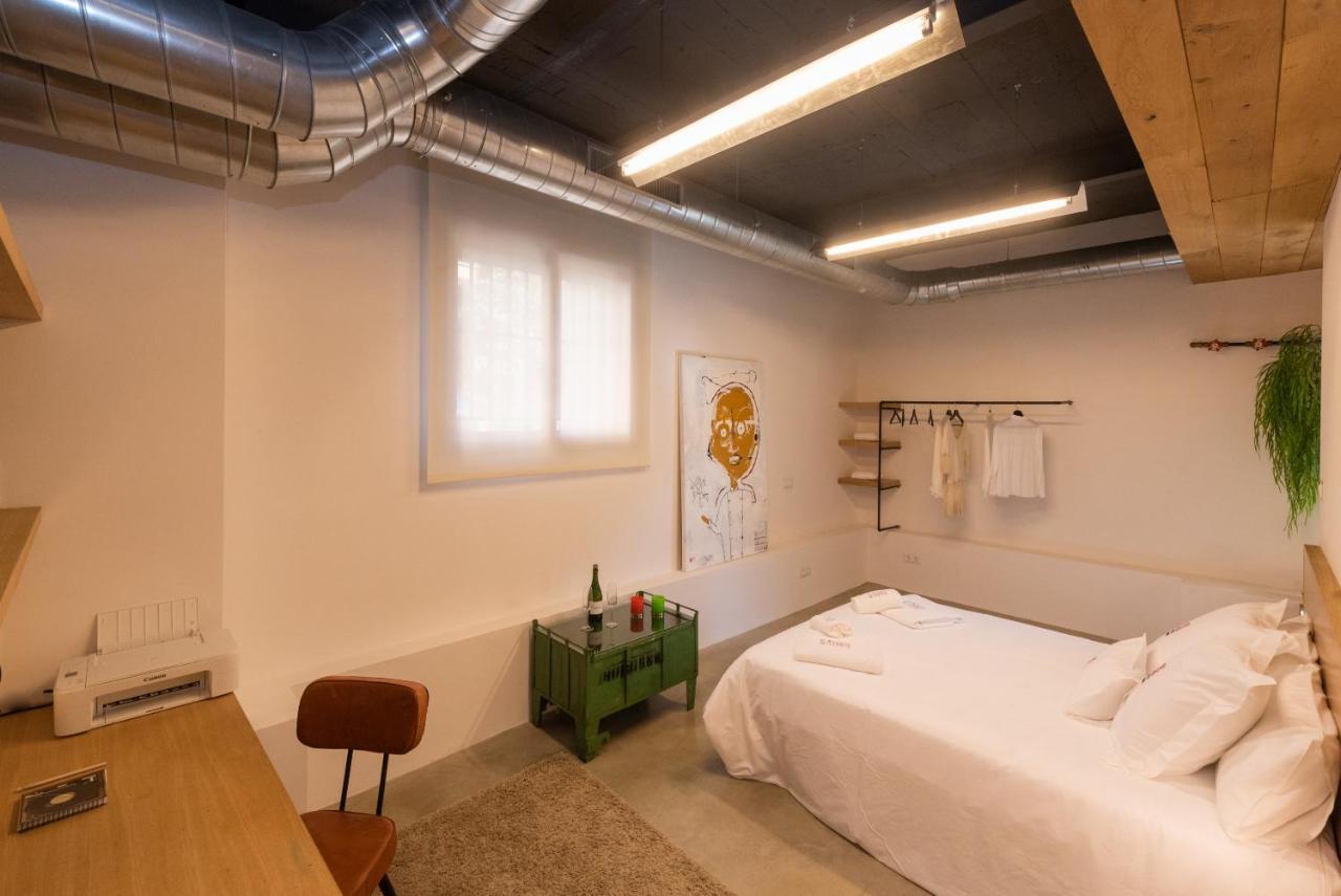 Apartamento Petit Luxe Loft Terrassa Exterior foto