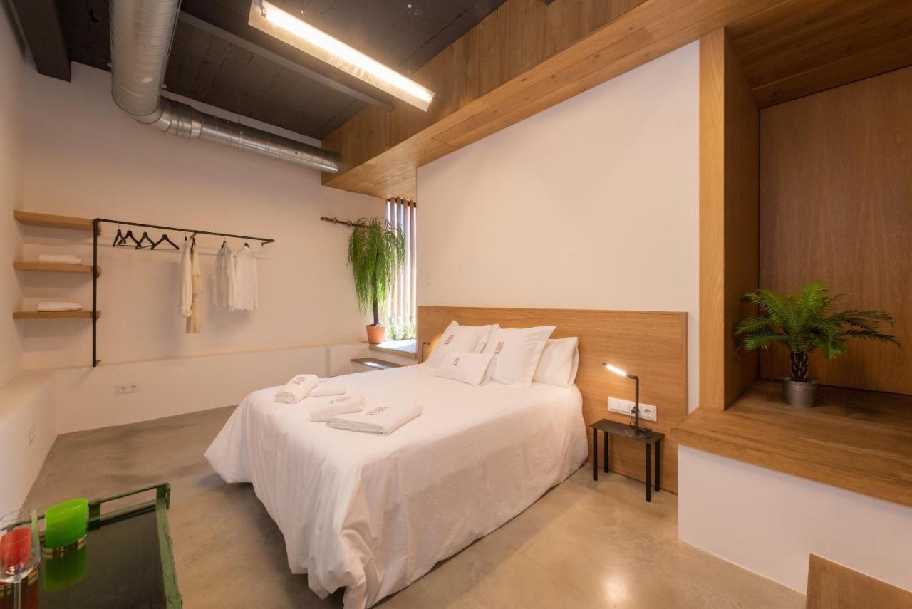 Apartamento Petit Luxe Loft Terrassa Exterior foto