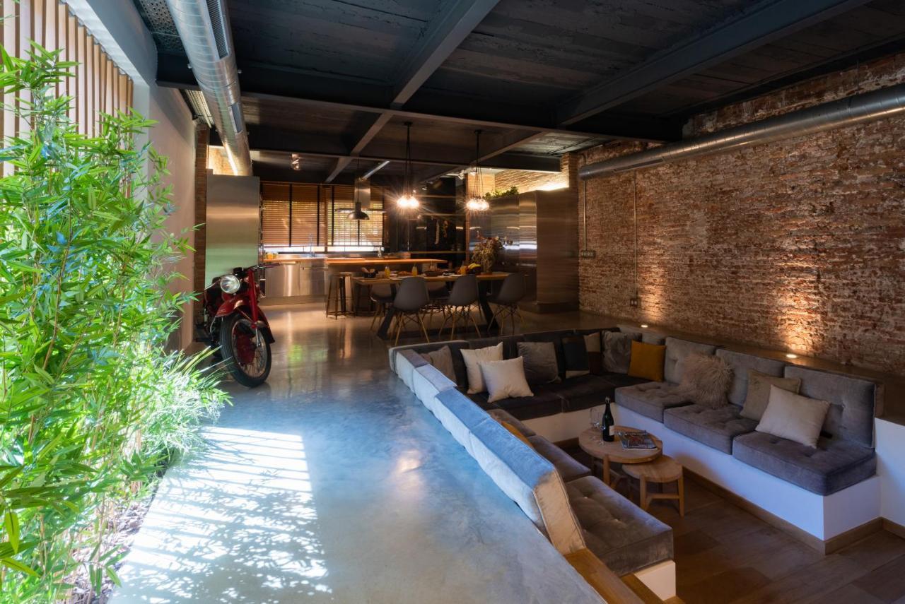 Apartamento Petit Luxe Loft Terrassa Exterior foto